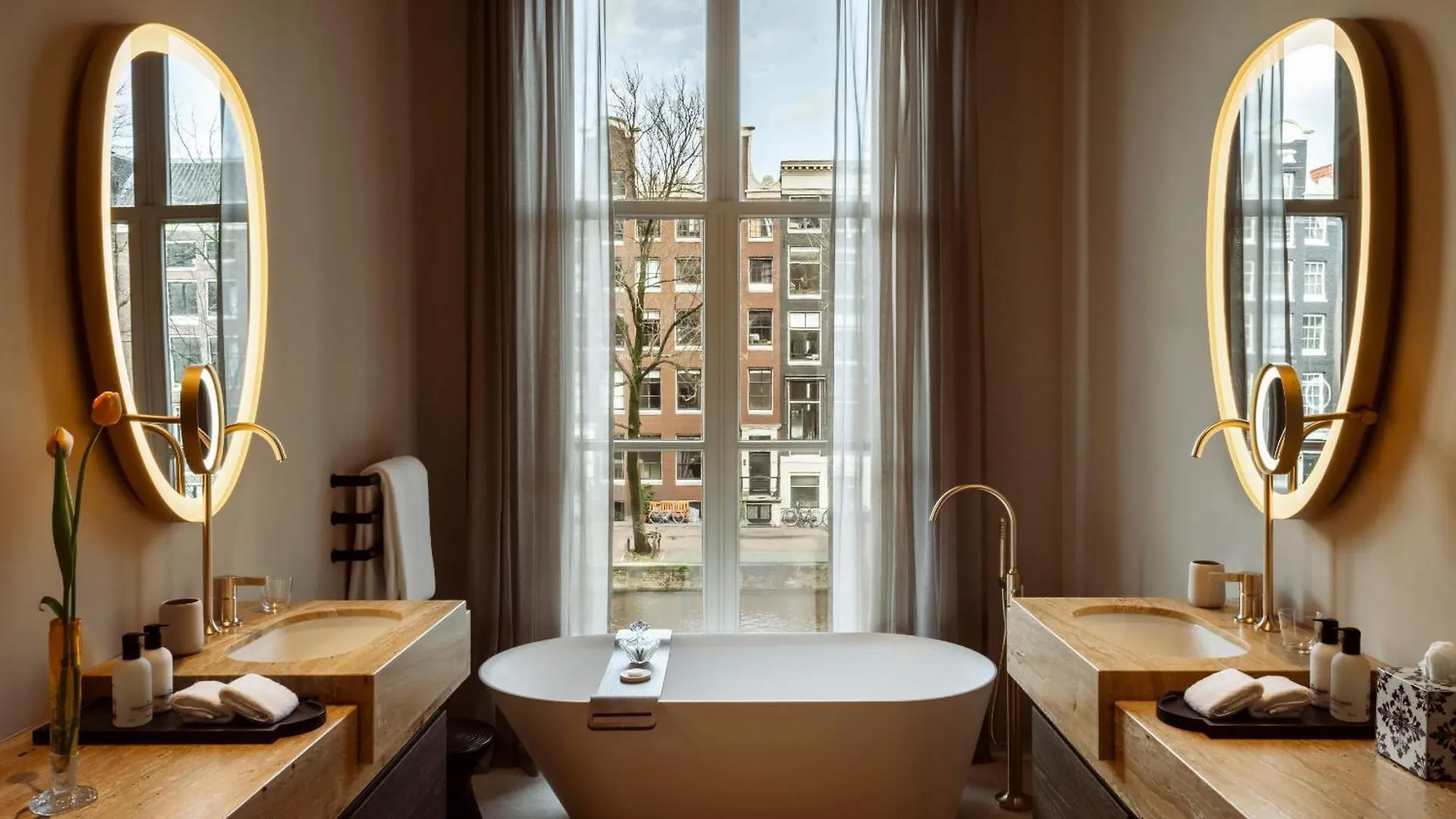 Rosewood Amsterdam 호텔 5*,